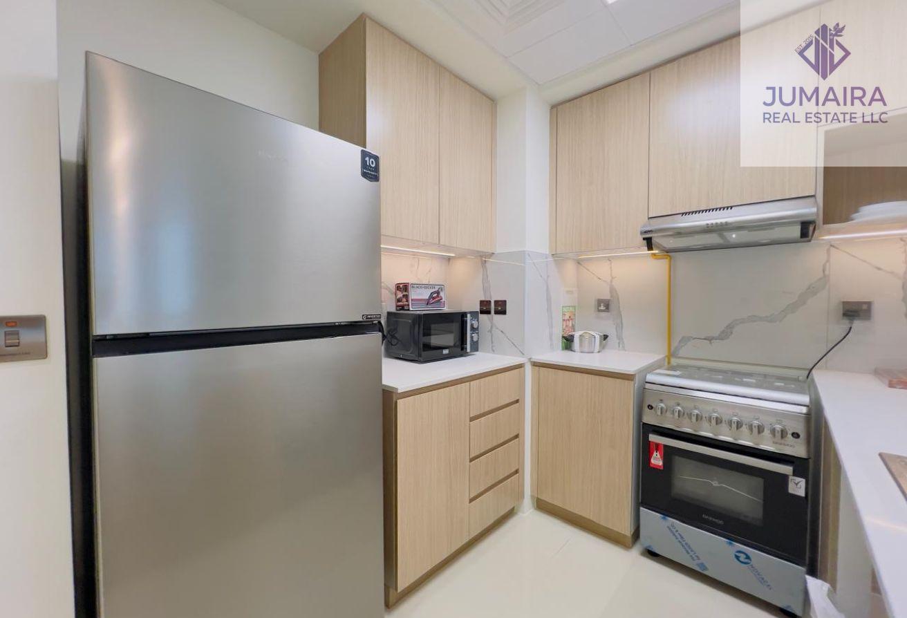 Furnished 1-Bed | Short-Term Rental | Middle Floor
