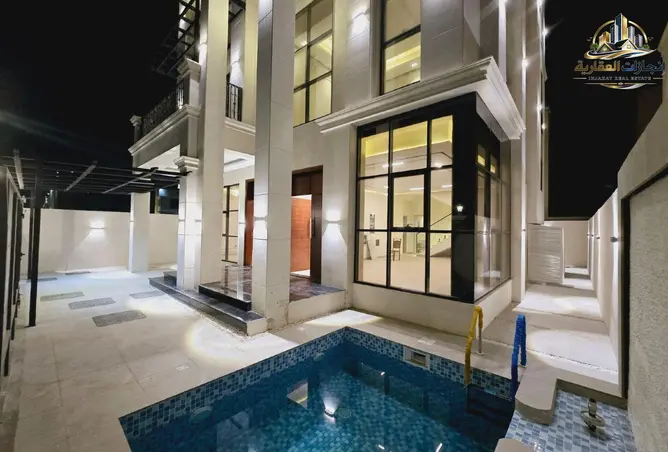 148618377 - Property Image 2