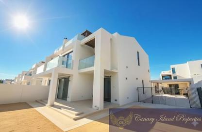 Villa - 4 - 5 for sale in Rivana - The Valley - Dubai