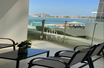 Apartment - 1 Bedroom - 2 Bathrooms for sale in Royal Bay - Palm Jumeirah - Dubai