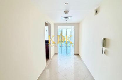 Apartment - 1 Bedroom - 2 Bathrooms for rent in Hub Canal 1 - Hub Golf View Apartments - Dubai Sports City - Dubai