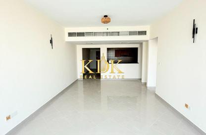 Apartment - 1 Bedroom - 2 Bathrooms for rent in Hub Canal 1 - Hub Golf View Apartments - Dubai Sports City - Dubai