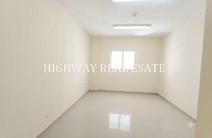 Apartment - 1 Bedroom - 2 Bathrooms for rent in Street 20 - Al Nahda - Sharjah