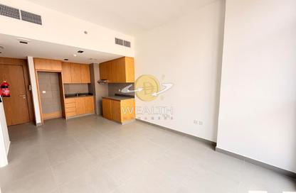 Apartment - 1 - 1 for rent in Souks Residential - Al Mamsha - Muwaileh - Sharjah