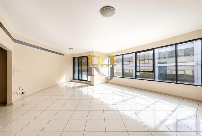 114150399 - Property Image 3