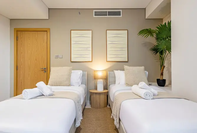 160993937 - Property Image 3