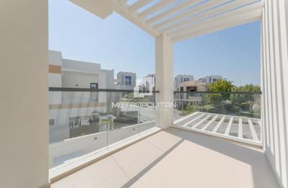 Townhouse - 3 - 3 for sale in Park Residences 4 - Park Residences - Damac Hills - Dubai Townhouse - 3 - 3 for sale in Park Residences 4 - Park Residences - Damac Hills - Dubai