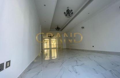 Villa - 5 Bedrooms - 6 Bathrooms for sale in Al Qurm Gardens - Al Qurm - Abu Dhabi