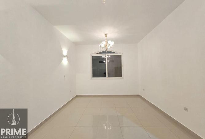 53605819 - صورة العقار 2