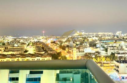 Apartment - 2 Bedrooms - 3 Bathrooms for rent in Jumeirah Garden City - Al Satwa - Dubai