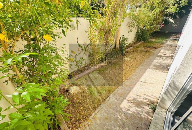 Charming 2 BR Villa in Mirdif Hills with Private Garden