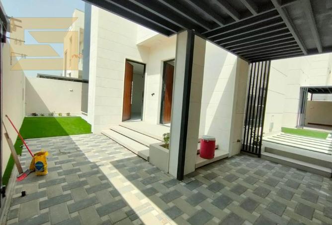 67820079 - Property Image 2