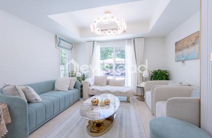 Villa - 3 Bedrooms - 3 Bathrooms for rent in Springs 11 - The Springs - Dubai Villa - 3 Bedrooms - 3 Bathrooms for rent in Springs 11 - The Springs - Dubai