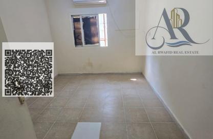 Labor Camp - Studio - 7+ for rent in Al Jurf Industrial 1 - Al Jurf Industrial - Ajman
