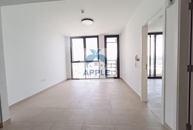 98276413 - Property Image 3