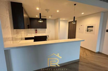 Apartment - 1 - 2 for rent in 1 Residences - 1 - 1 Residences - Al Kifaf - Bur Dubai - Dubai