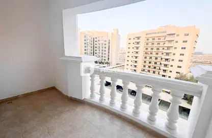 Apartment - 1 Bathroom for rent in The White Palace - Dubai Silicon Oasis - Dubai