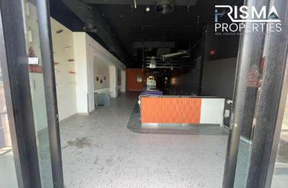 Retail - Studio - 1 Bathroom for rent in Umm Suqeim 2 - Umm Suqeim - Dubai