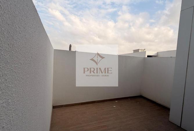 56951010 - صورة العقار 3