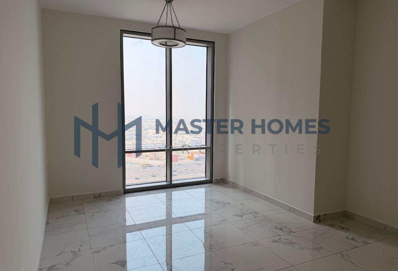 Spacious | Canal View | High Floor |Prime Location photo 9