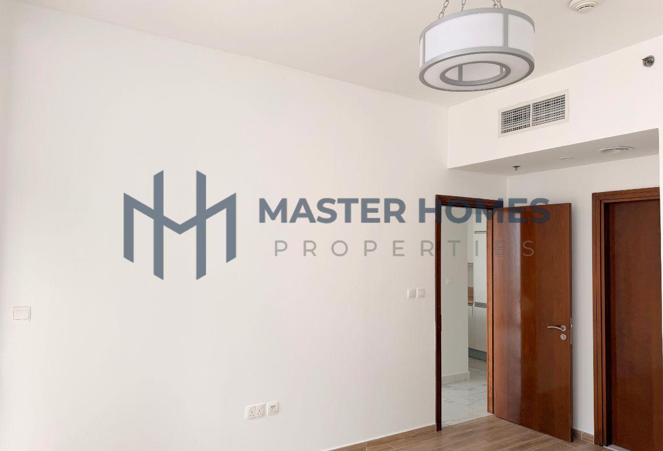 Spacious | Canal View | High Floor |Prime Location photo 8