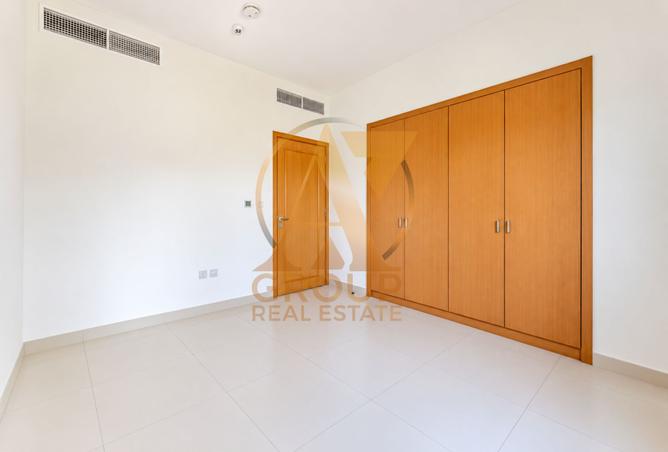 142859105 - Property Image 3