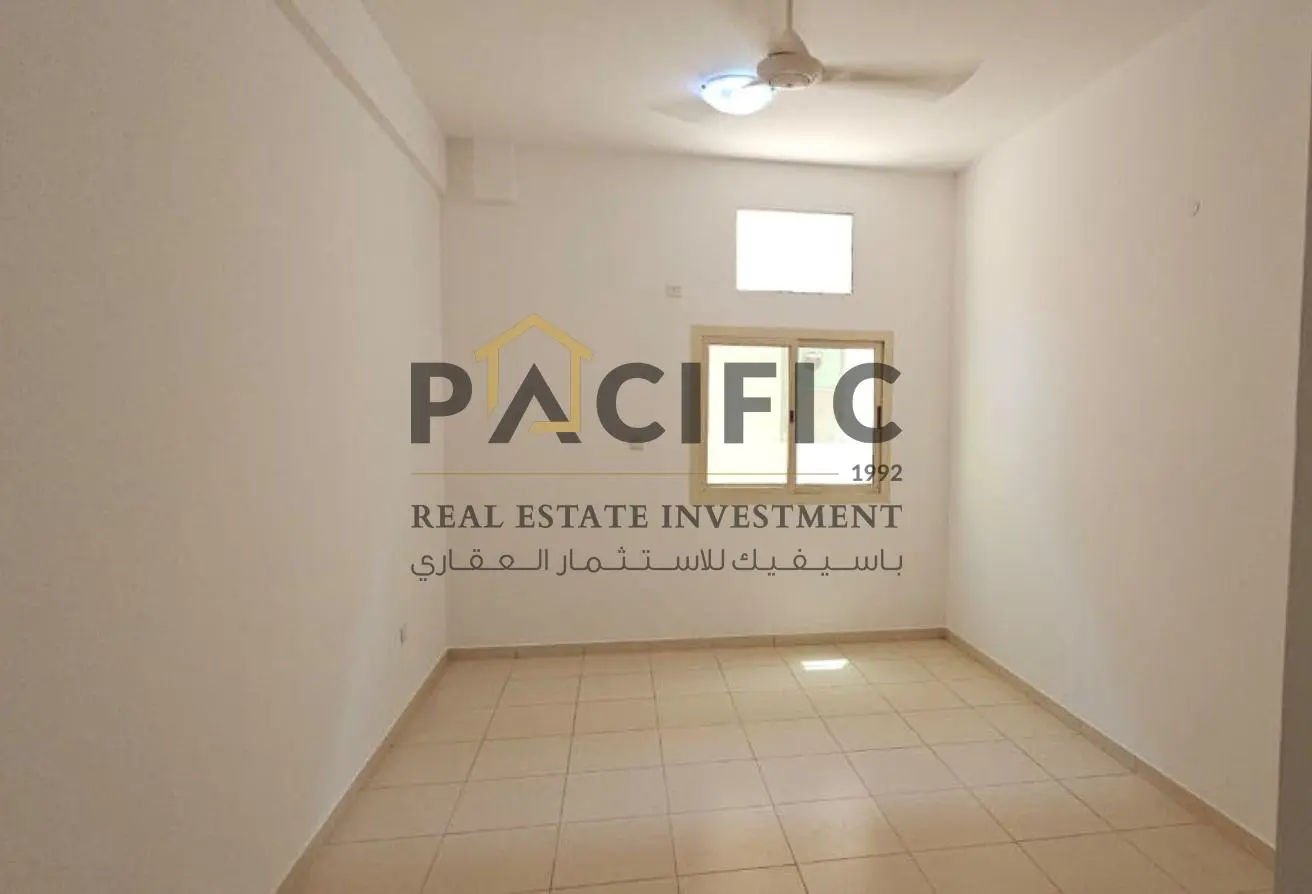 136072128 - Property Main Image