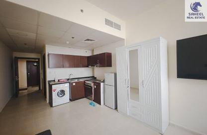 Apartment - Studio - 1 for rent in Union Tower - Al Seer - Ras Al Khaimah
