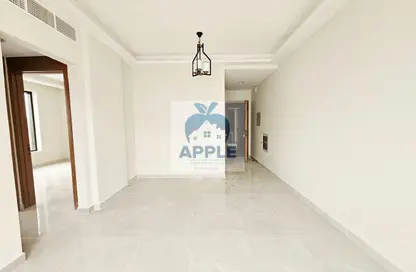 شقة - غرفة نوم - 2 حمامات للايجار في بناية مويليح 3 - مويلح - الشارقة