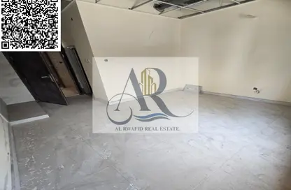 سكن عمال - استوديو - 8 حمامات للايجار في الجرف الصناعية 3 - الجرف الصناعية - عجمان