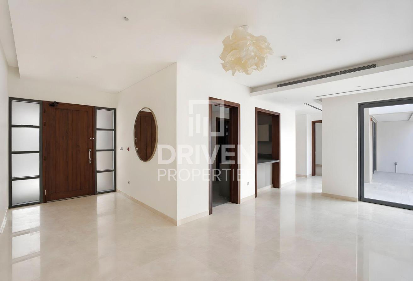 Standalone Villa | Prime Location | Luxury Living photo 5