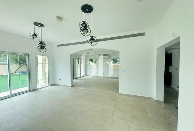 76564553 - Property Image 2