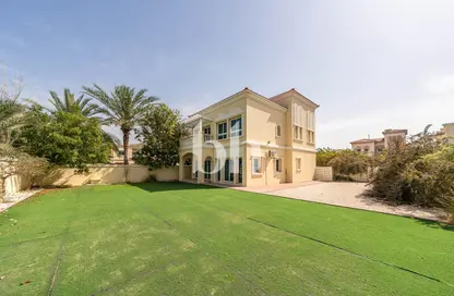 Villa - 2 Bedrooms - 2 Bathrooms for rent in District 9F - Jumeirah Village Triangle - Dubai