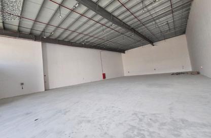 Warehouse - Studio - 1 for rent in Umm Al Thuoob - Umm Al Quwain