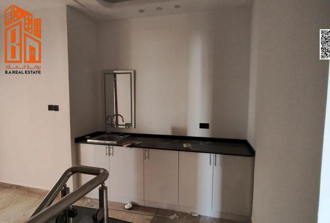 101294427 - Property Image 3