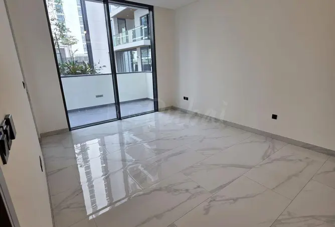 106427856 - Property Image 3