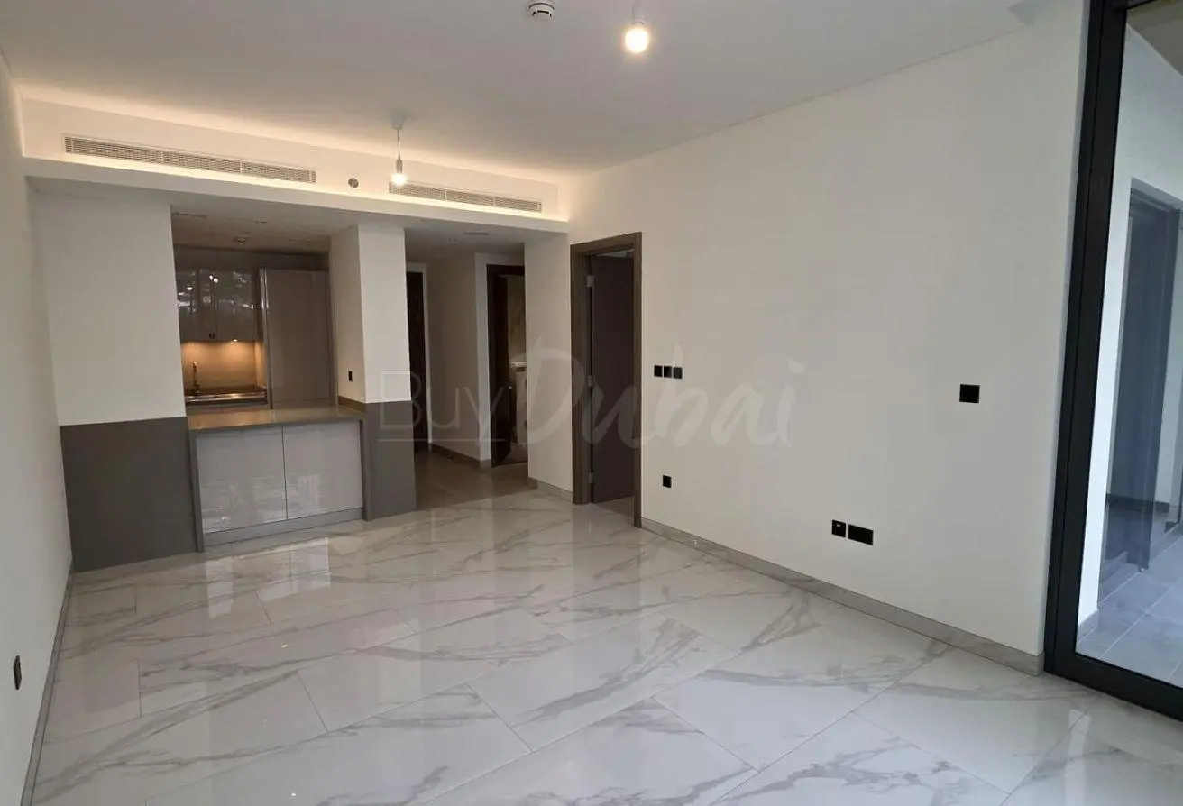 106427856 - Property Main Image