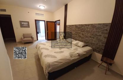 Apartment - 1 Bedroom - 2 Bathrooms for sale in Corniche Tower - Ajman Corniche Road - Ajman