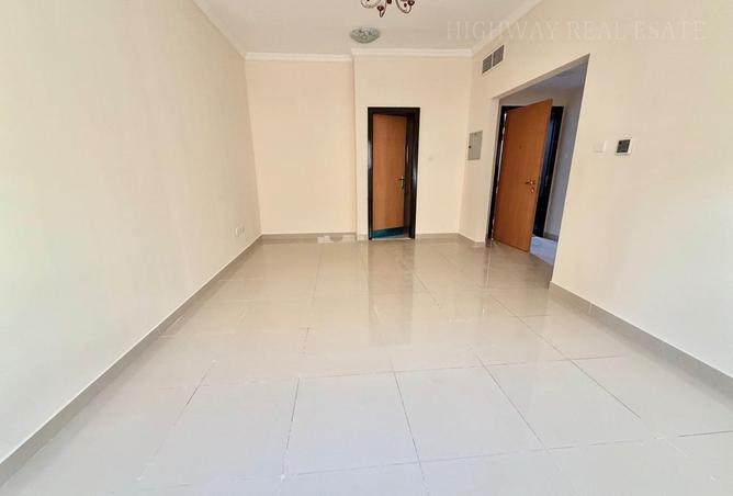 98720346 - Property Main Image