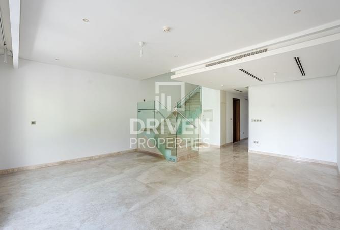 120161014 - Property Main Image