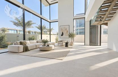 Villa - 4 - 5 for sale in Nad Al Sheba Gardens 2 - Nad Al Sheba Gardens - Nad Al Sheba 1 - Nad Al Sheba - Dubai