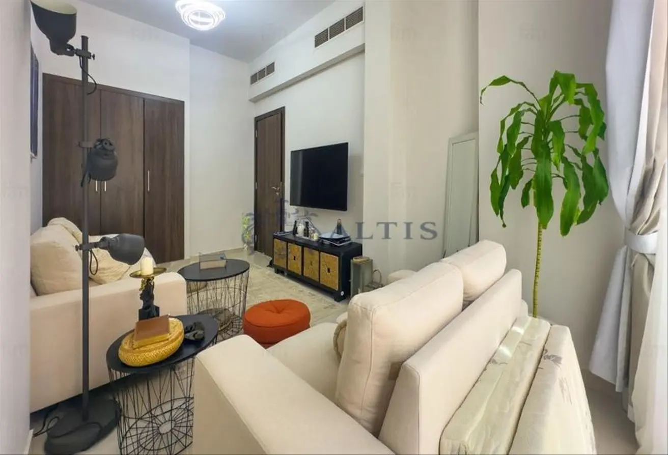 104679236 - Property Main Image