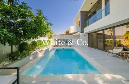 Townhouse - 3 - 5 for sale in Brookfield - Damac Hills - Dubai