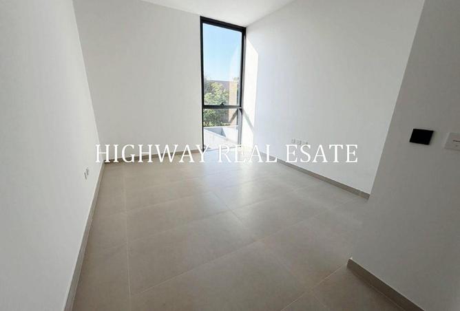 119028338 - Property Image 3