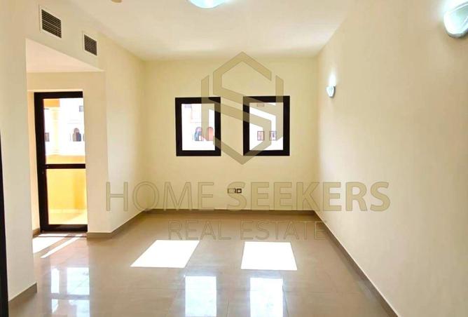 74232792 - Property Image 2