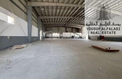 Warehouse - Studio - 2 Bathrooms for rent in Umm Al Thuoob - Umm Al Quwain