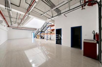 Warehouse - Studio - 2 Bathrooms for rent in Costra Commercial Center - Dubai Production City (IMPZ) - Dubai