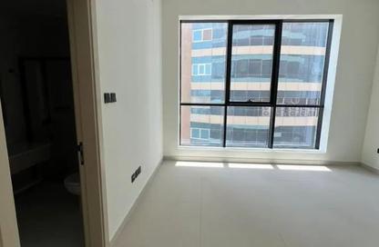 Apartment - 3 Bedrooms - 3 Bathrooms for sale in Al Mamzar - Al Mamzar - Sharjah - Sharjah