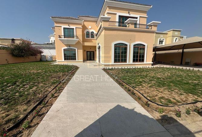 Very Specious 4 Bedroom Villa for Rent In Warqa photo 2