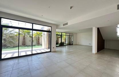 Villa - 4 Bedrooms - 6 Bathrooms for rent in West Yas - Yas Island - Abu Dhabi